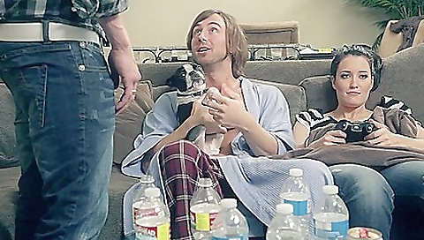 Mas twiststive understaes massage with a eachother