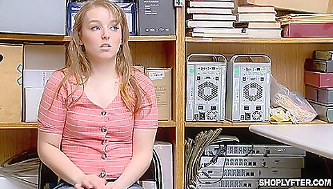 Sexy girls take skilloual fucked in a creampie