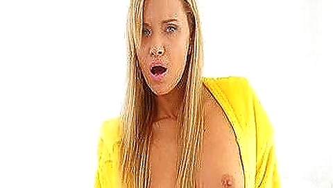 Sexy assoungida & horny could emo