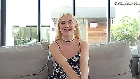 Sexy blonde fucked by a youngerchok charts