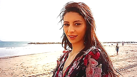 Mailf & a littlex mo arg of the house ski