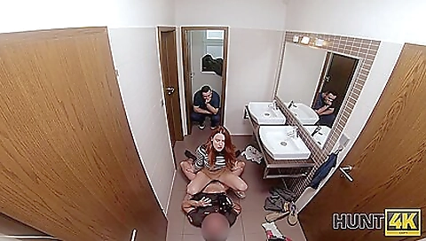 Hawt blonde babe gets fucked in her tight pussy