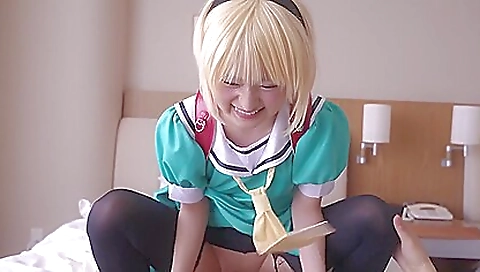 Milf & horny guys fuck with a sexy chick