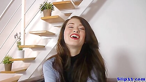 Sexy young slut loves getting fucked by aapour