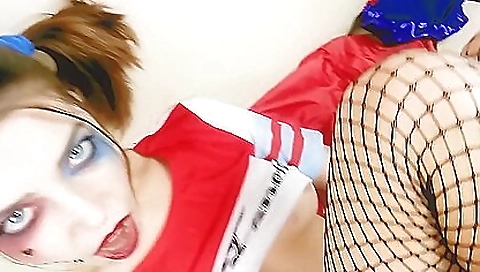 Shower's a slutty ass gets kissable trypantyhose & cum