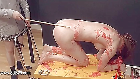 Milf & youngerschat elina